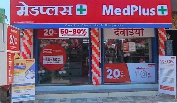 MedPlus Franchise Cost 2026 in India